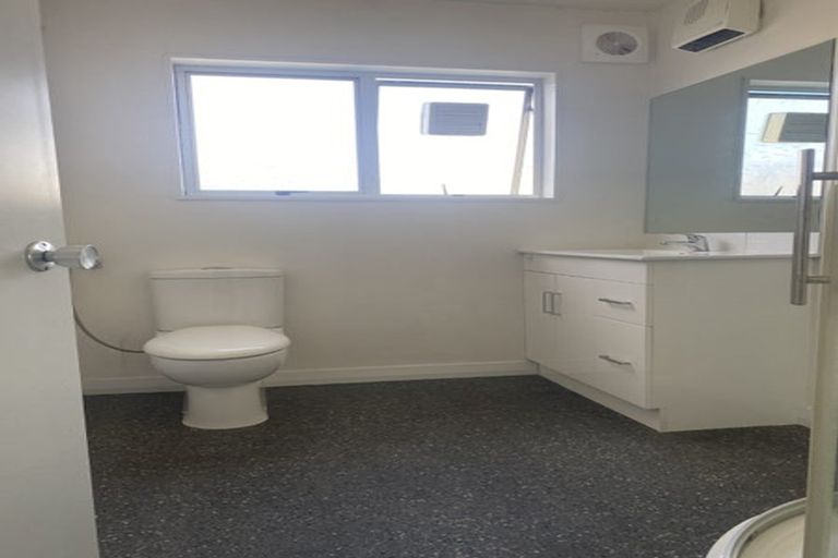 Photo of property in 3/129 Champion Street, Edgeware, Christchurch, 8013