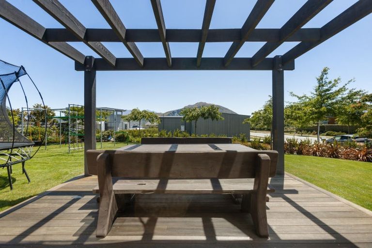 Photo of property in 41 Infinity Drive, Wanaka, 9305