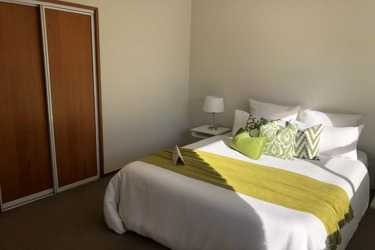 Photo of property in 3/42 Division Street, Riccarton, Christchurch, 8041