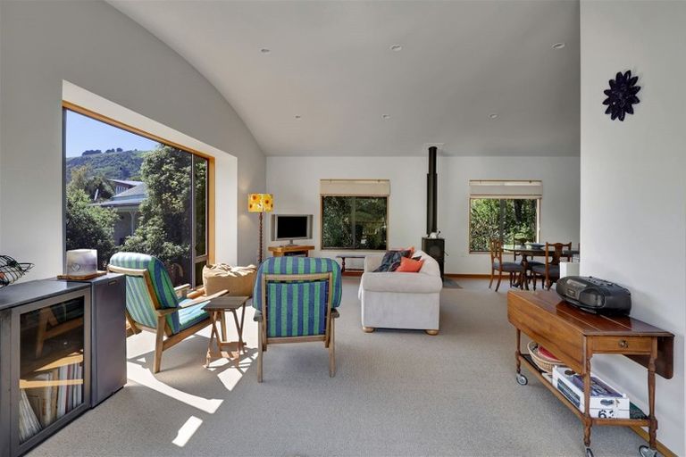 Photo of property in 66 Lukes Road, Little Akaloa, 7583