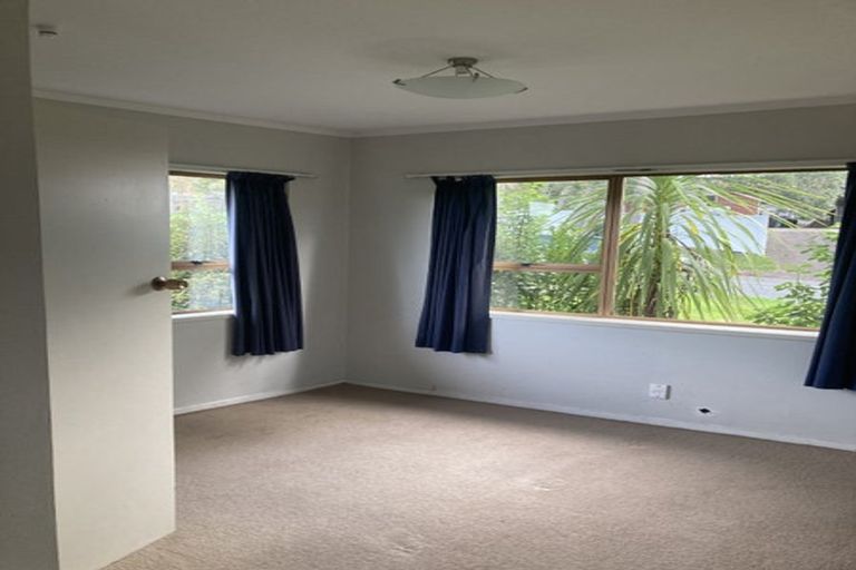 Photo of property in 83 Daffodil Street, Titirangi, Auckland, 0604