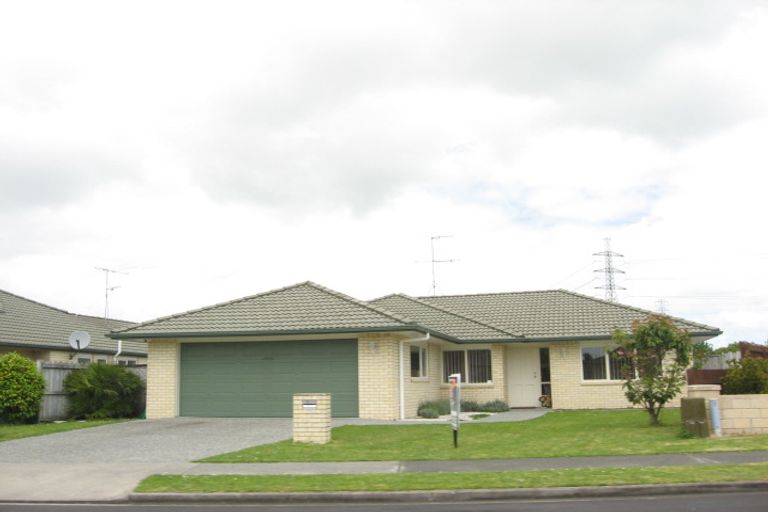 Photo of property in 79 Longford Park Drive, Takanini, 2112