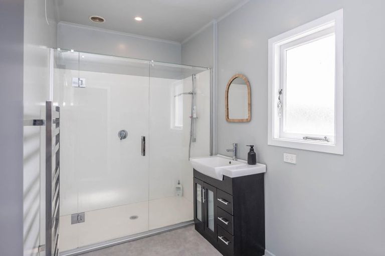 Photo of property in 122 Maeroa Road, Maeroa, Hamilton, 3200