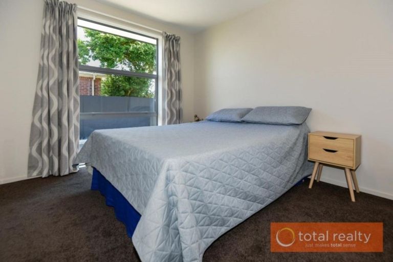 Photo of property in 1/76 Amyes Road, Hornby, Christchurch, 8042