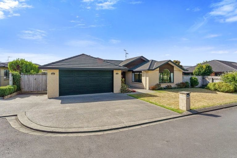 Photo of property in 42 Monarch Place, Paraparaumu Beach, Paraparaumu, 5032