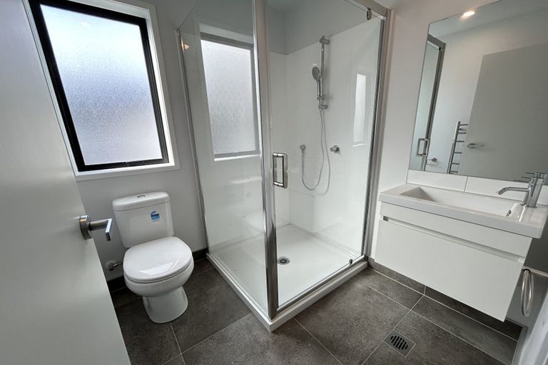 Photo of property in 57 Whati Lane, Henderson, Auckland, 0612