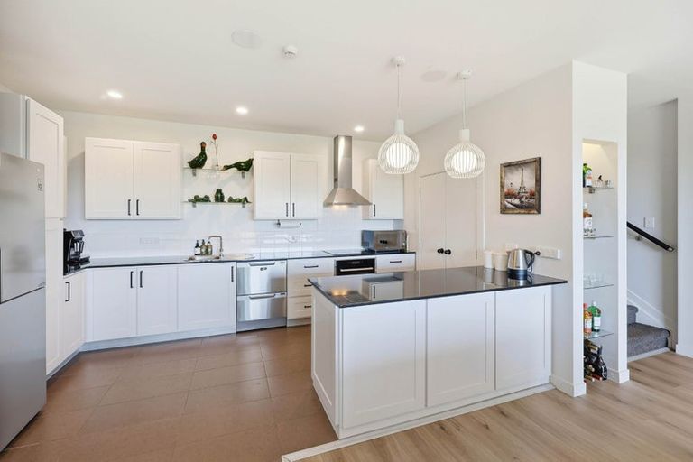 Photo of property in 15/63 Kestev Drive, Flat Bush, Auckland, 2016