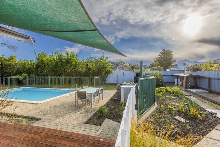 Photo of property in 7 Avon Terrace, Taradale, Napier, 4112
