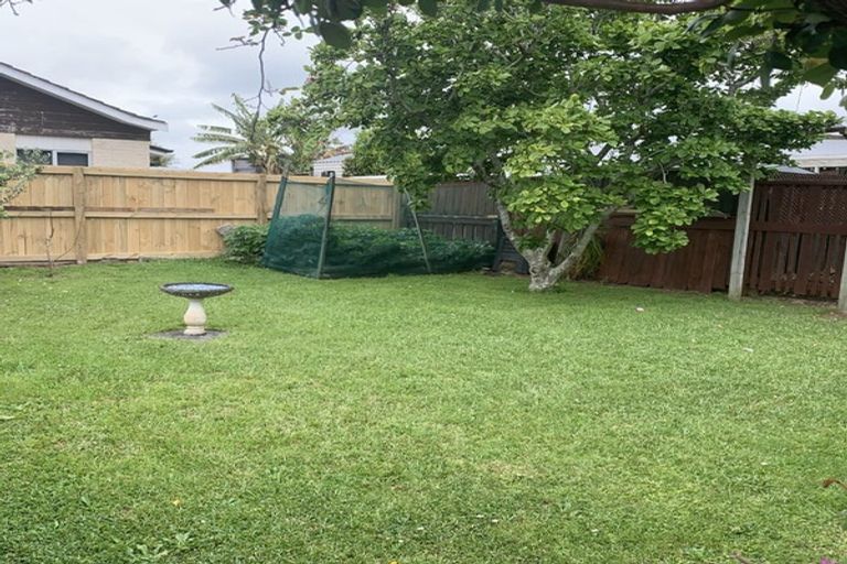 Photo of property in 1/533 Weymouth Road, Weymouth, Auckland, 2103
