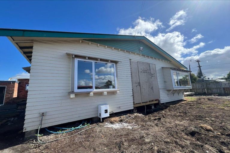 Photo of property in 1 Devon Road, Springvale, Whanganui, 4501
