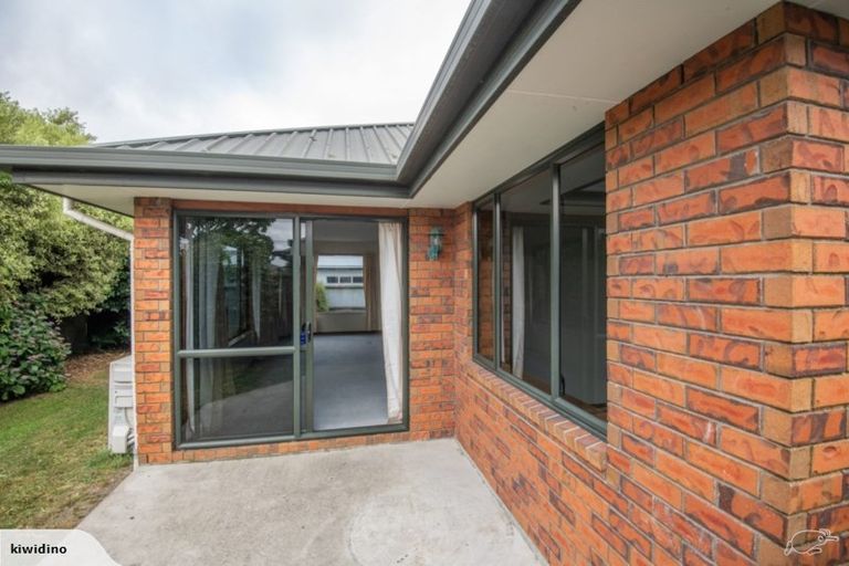 Photo of property in 25b Seymour Street, Hornby, Christchurch, 8042