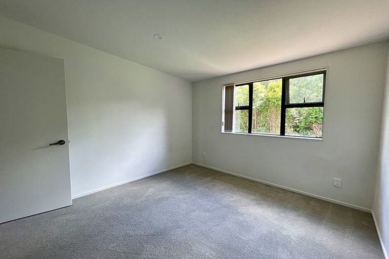 Photo of property in 6b Carlos Drive, Flat Bush, Auckland, 2016