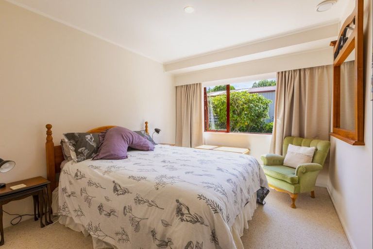 Photo of property in 41 Domain Road, Waipawa, 4210