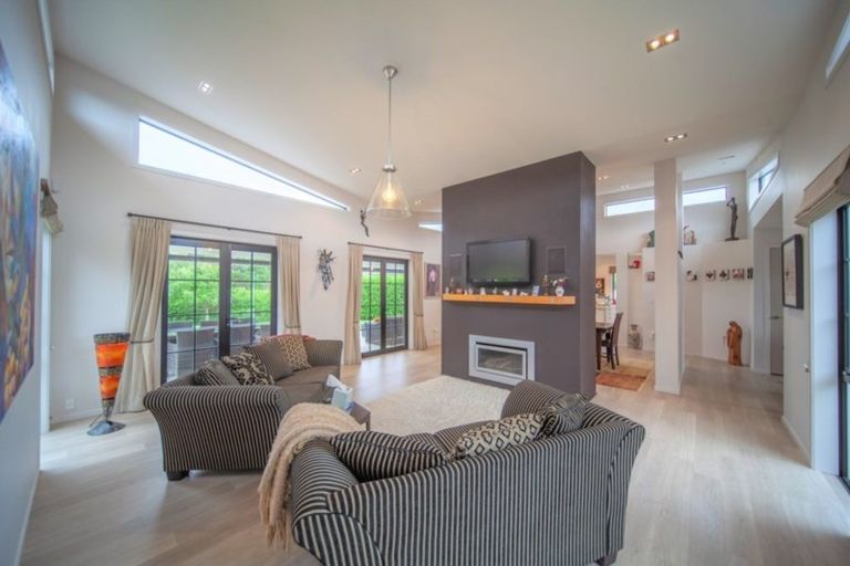 Photo of property in 80 Kent Terrace, Taradale, Napier, 4112