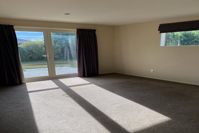 Photo of property in 37 Awatea Gardens, Wigram, Christchurch, 8042