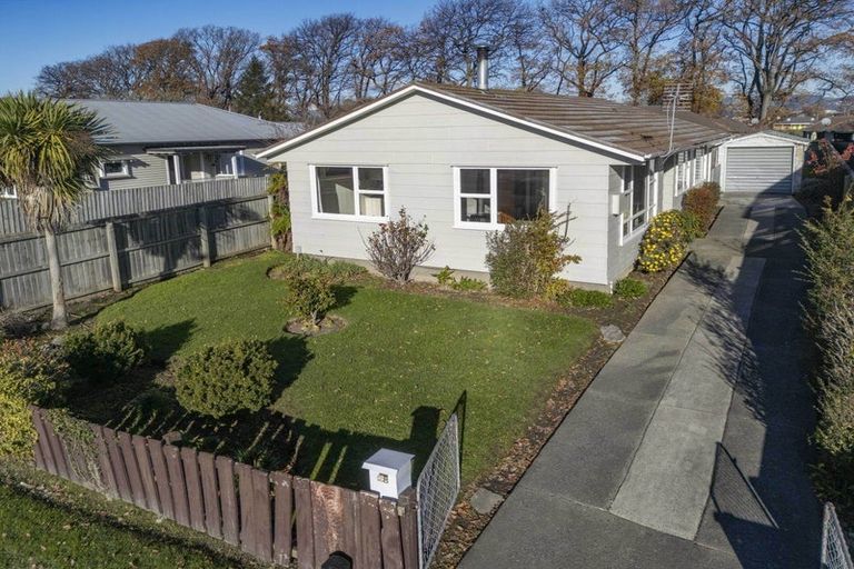 Photo of property in 28 Warrington Street, Mairehau, Christchurch, 8013