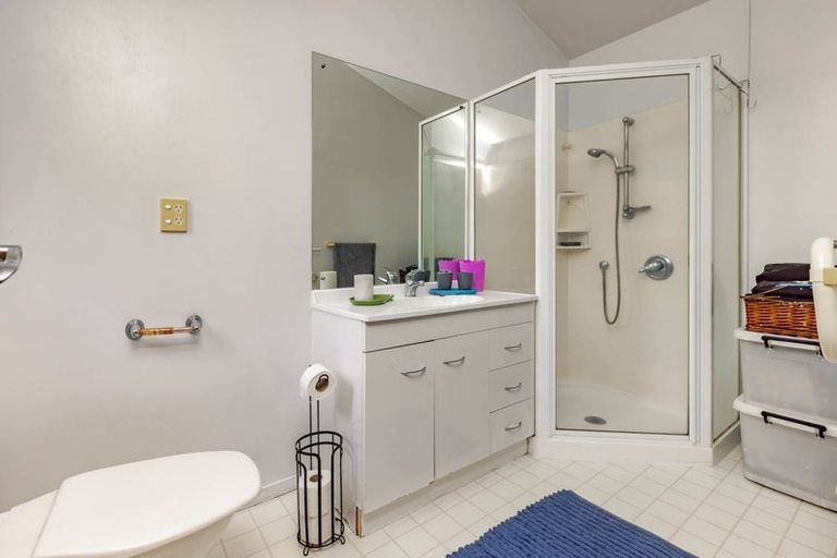 Photo of property in 50 Malaspina Place, Papatoetoe, Auckland, 2025