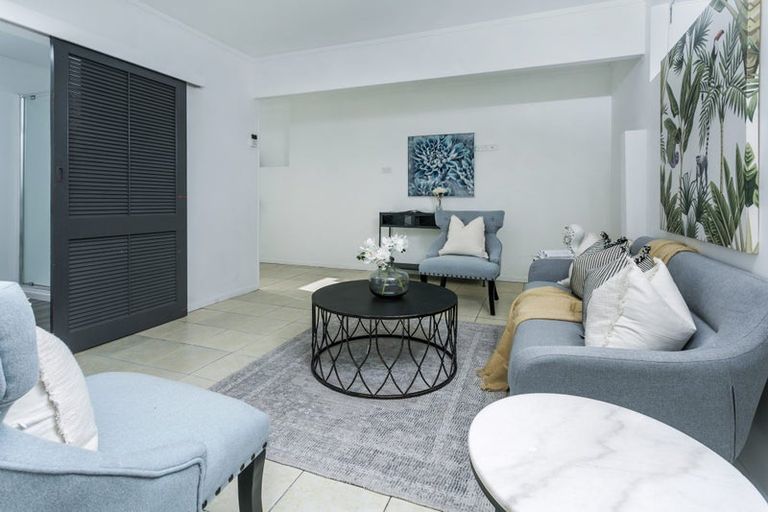 Photo of property in 23 Lanigan Street, Birkdale, Auckland, 0626