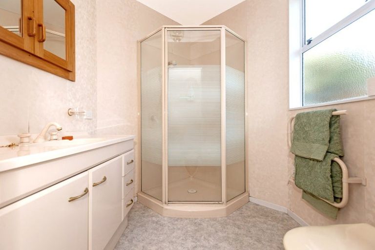 Photo of property in 15 Island Road, Whataupoko, Gisborne, 4010