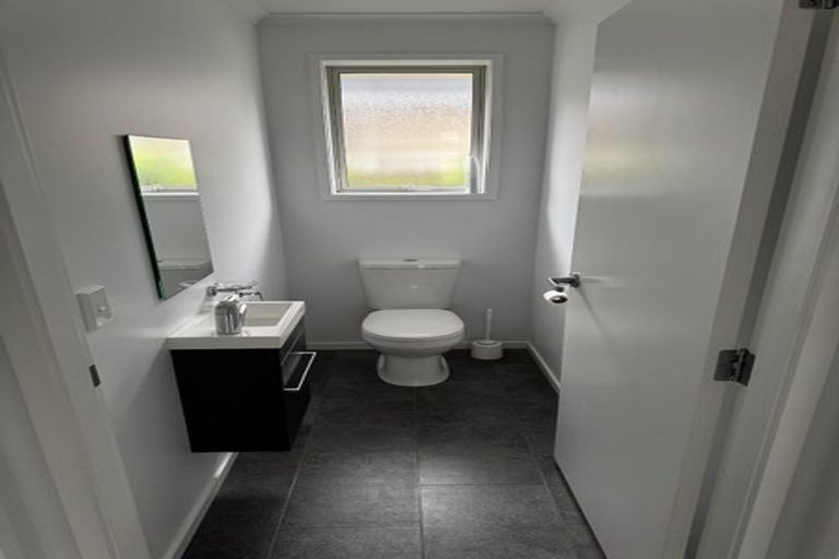 Photo of property in 18 Dal Din Drive, Otaki, 5512