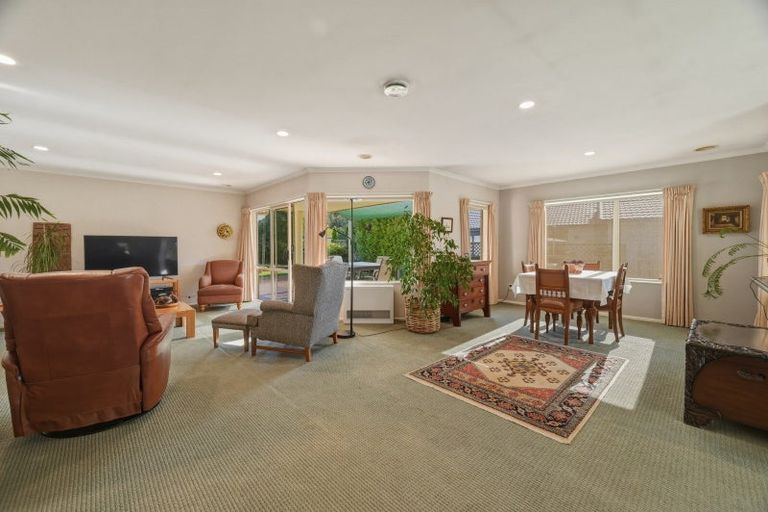 Photo of property in 26 Duggan Drive, Owhata, Rotorua, 3010