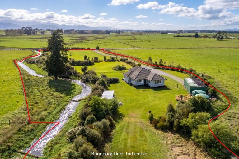 Photo of property in 162 Para Road, Waihakeke, Carterton, 5792