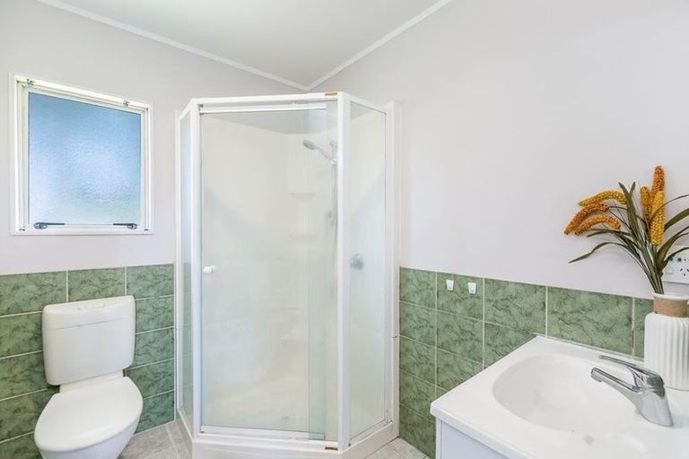 Photo of property in 56 Bushlands Park Drive, Albany, Auckland, 0632