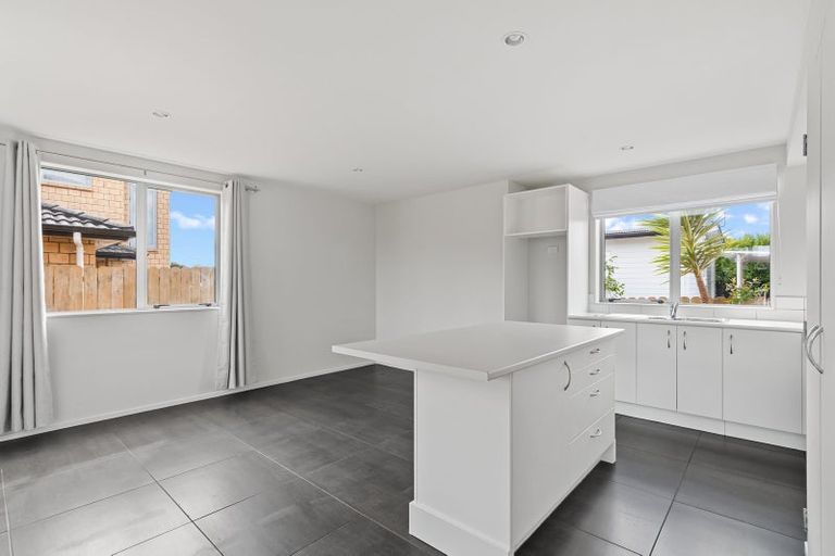 Photo of property in 10a Church Street, Tuakau, 2121