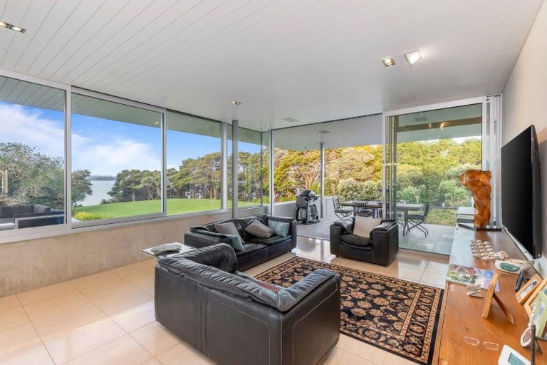 Photo of property in 657 Pukapuka Road, Pohuehue, Warkworth, 0983