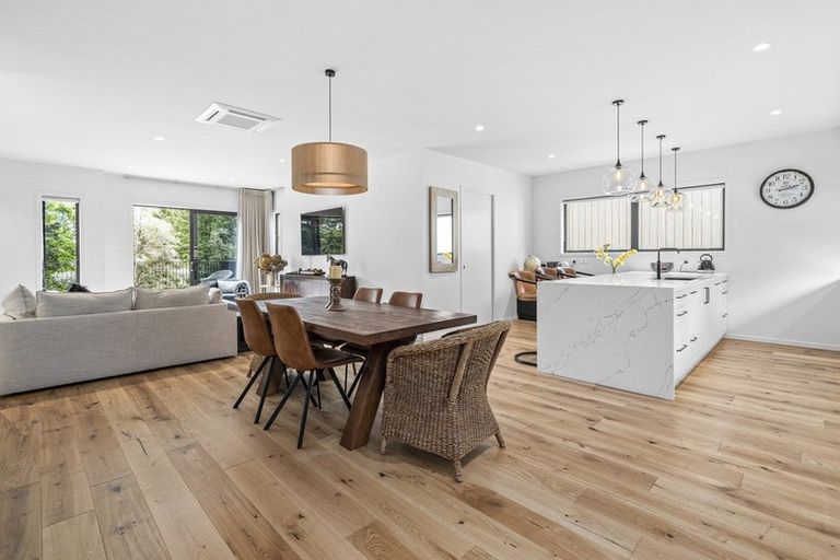 Photo of property in 19 Lakewood Lane, Cambridge, 3434