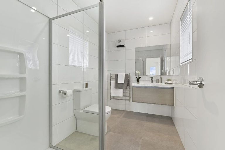 Photo of property in 7 Pepene Avenue, Takanini, 2112