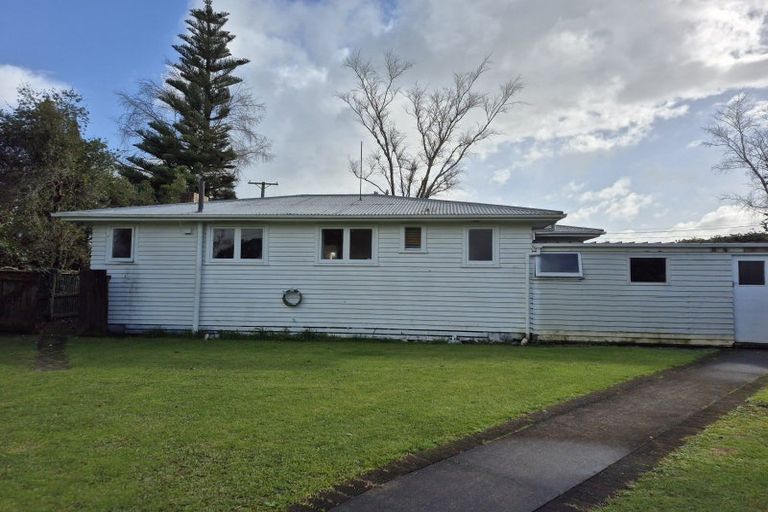 Photo of property in 4 Cleveland Street, Bader, Hamilton, 3206
