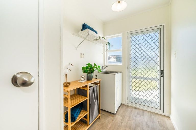 Photo of property in 3 Dennis Grove, Paraparaumu Beach, Paraparaumu, 5032