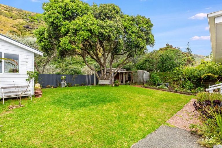 Photo of property in 63 Ames Street, Paekakariki, 5034