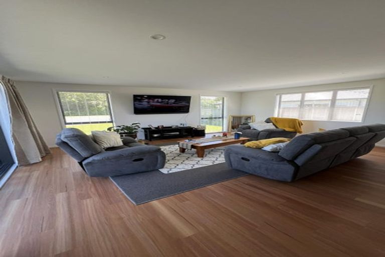 Photo of property in 91 Gladstone Road, Woodend, 7610