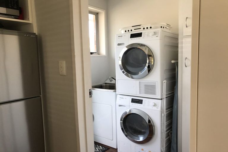 Photo of property in 14a Heaphy Place, Casebrook, Christchurch, 8051