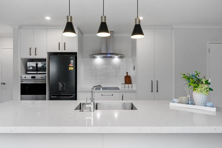 Photo of property in 66 Union Drive, Papamoa, 3118