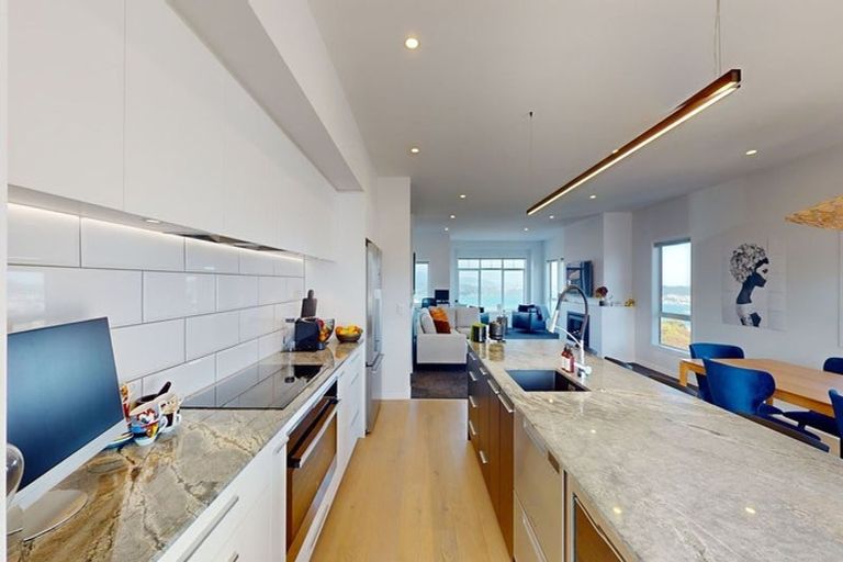 Photo of property in 74u2 Jubilee Road, Khandallah, Wellington, 6035
