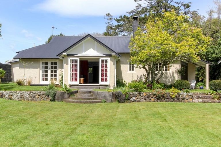 Photo of property in 190 Rata Street, Inglewood, 4330