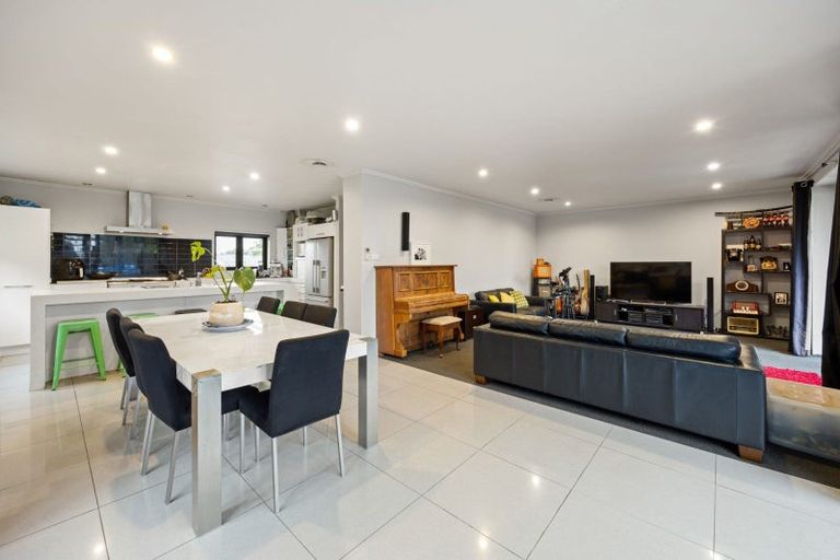 Photo of property in 82 Dinsdale Road, Dinsdale, Hamilton, 3204