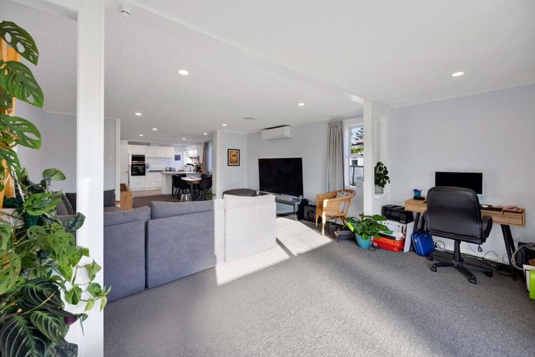 Photo of property in 6 Argyle Street, Hawera, 4610