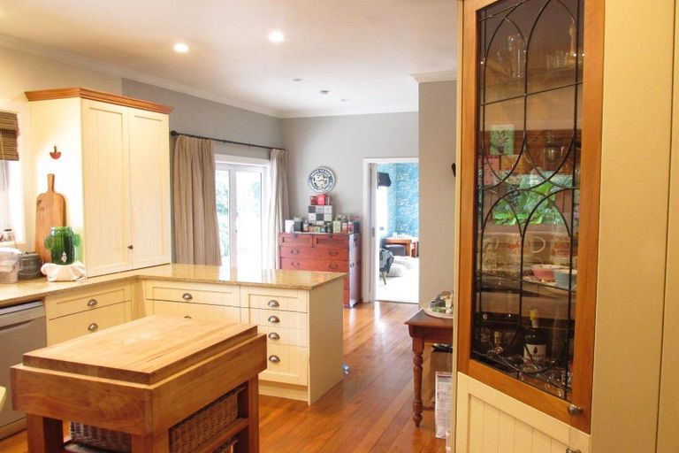 Photo of property in 76 Kitchener Street, Wairoa, 4108