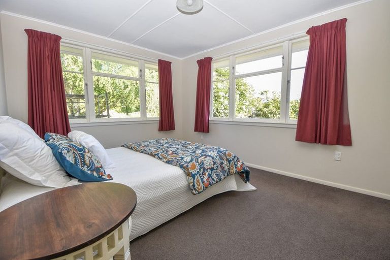 Photo of property in 89 Victoria Street, Carterton, 5713