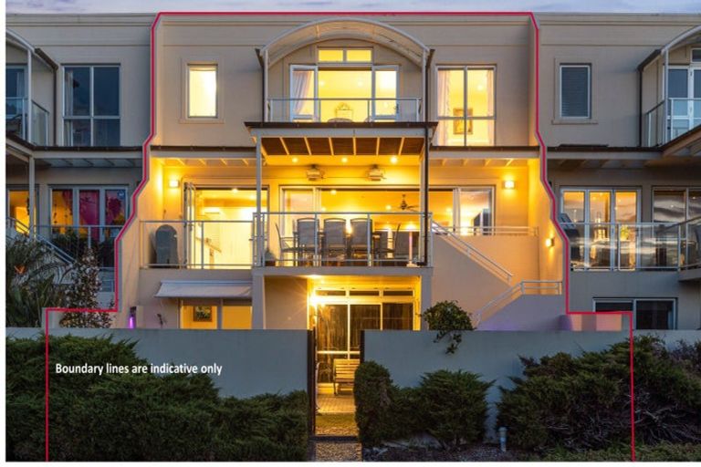 Photo of property in 363c Hibiscus Coast Highway, Orewa, 0931