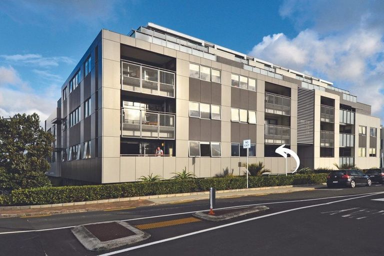 Photo of property in Maison Apartments, 103/16 Huron Street, Takapuna, Auckland, 0622