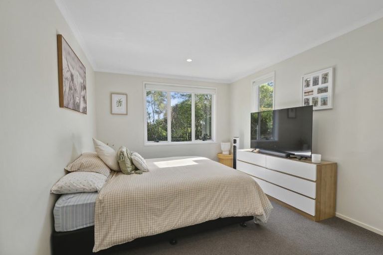 Photo of property in 39 Cape Cod Drive, Gulf Harbour, Whangaparaoa, 0930