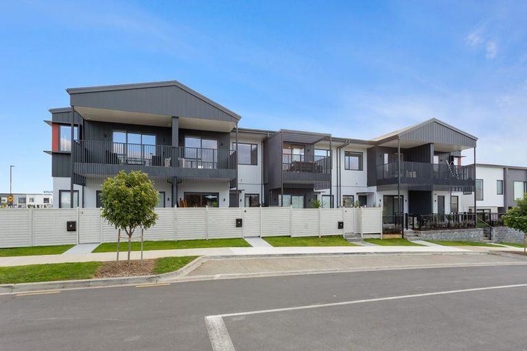 Photo of property in 66 Katikati Drive, Manurewa, 2102