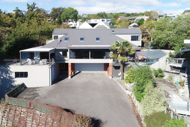 Photo of property in 12 Overdale Drive, Cashmere, Christchurch, 8022