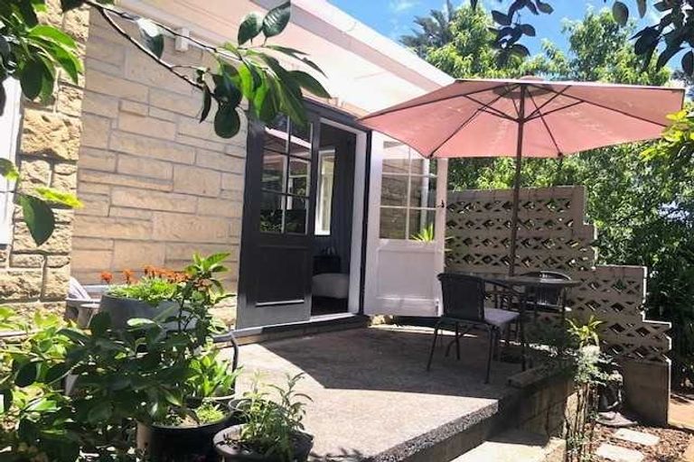 Photo of property in 146 Queen Street, Pukekohe, 2120