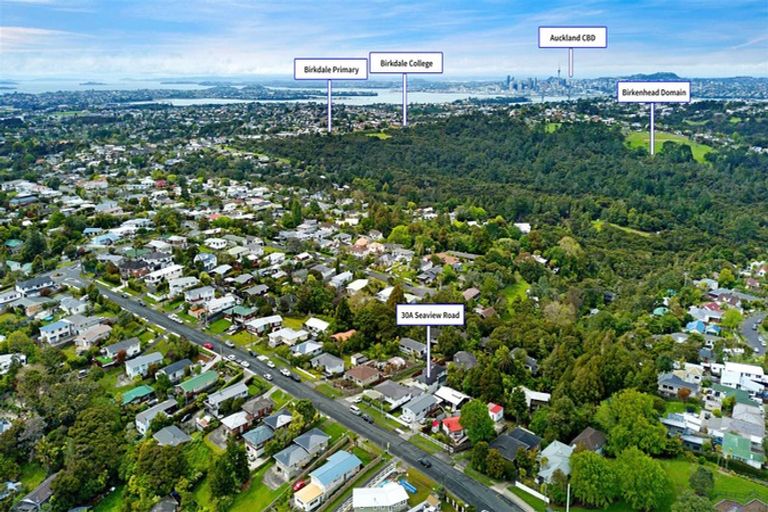 Photo of property in 30a Seaview Road, Glenfield, Auckland, 0629